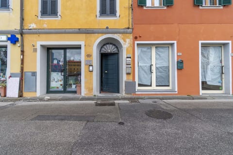 Window, Door, Building, Road Surface, Yellow, Asphalt, Facade, City, Gas