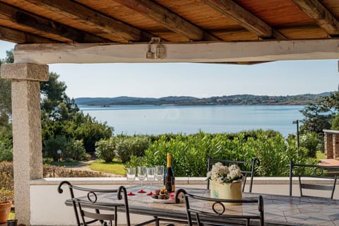 Balcony / Terrace / Patio, Building Exterior, Scenic View