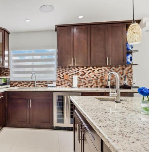 Fully equipped kitchen, which makes it easy to prepare your favorite meals