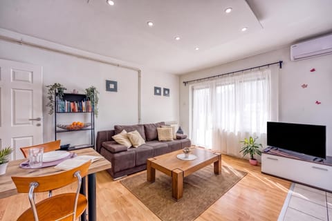 Living and dining room