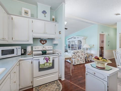 7-_OpulentREMedia-10