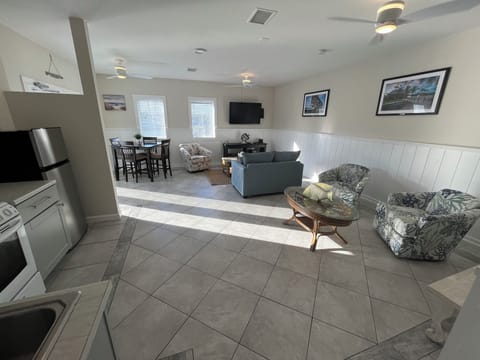 Property Captains Lounge