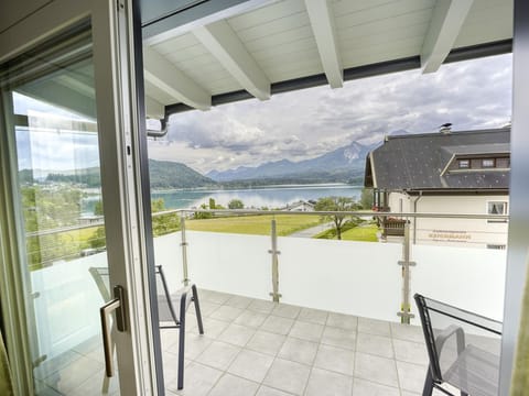 Strandbadstrasse Fewo 5 - Ferienwohnungen Petschnig Bed and Breakfast in Villach