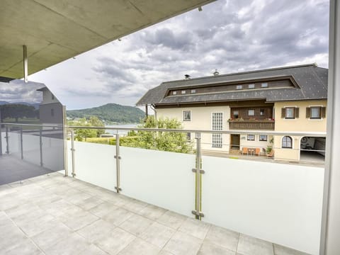 Strandbadstrasse Fewo 7 Abendrot - Ferienwohnungen Petschnig Bed and Breakfast in Villach