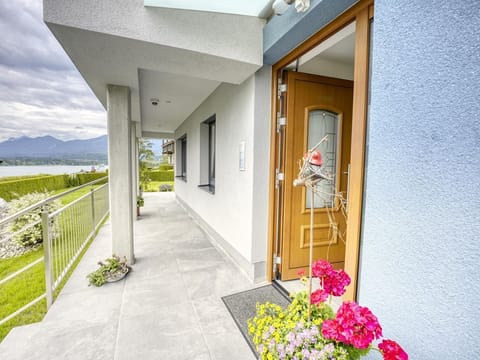 Strandbadstrasse Fewo 2 - Ferienwohnungen Petschnig Bed and Breakfast in Villach