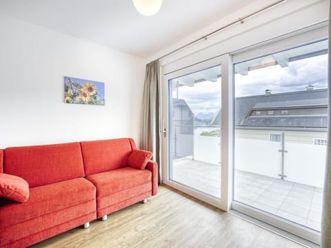 Strandbadstrasse Fewo 2 - Ferienwohnungen Petschnig Bed and Breakfast in Villach