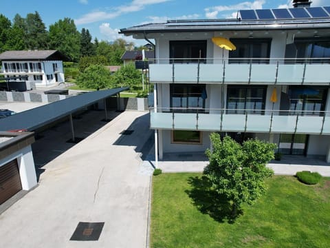 Strandbadstrasse Fewo 6 - Ferienwohnungen Petschnig Bed and Breakfast in Villach