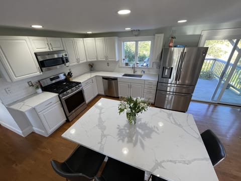 Kitchen with island seating