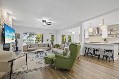 Family room and kitchen with lake views