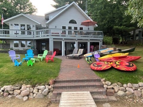 Lawn chairs, 2 kayaks, 1 canoe, paddle board, paddle boat & Lilly pad included!