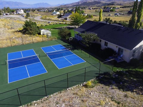 Sport court