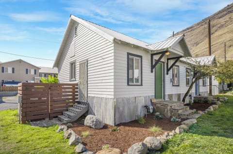 218ede88-1502-4c69-9306-8e02598d0688