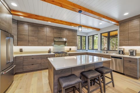 Kitchen – Gas Range + Island for Hosting + Holiday Cooking