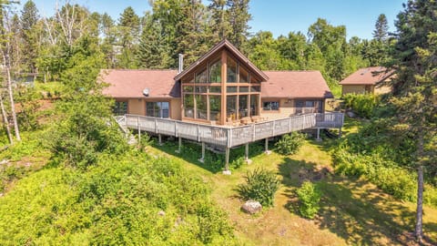 Pointavu on Lake Superior