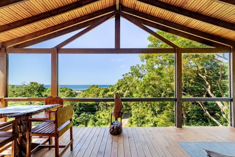 TOP level apartment is Casa 2. 
 Offers spectacular views of reef and sunsets
