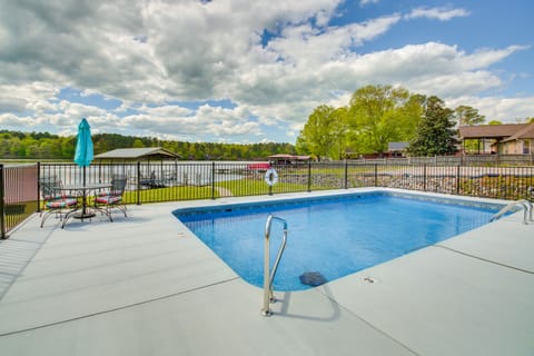 Hot Springs Vacation Rental | 5BR | 3BA | 3 Steps Required for Entry