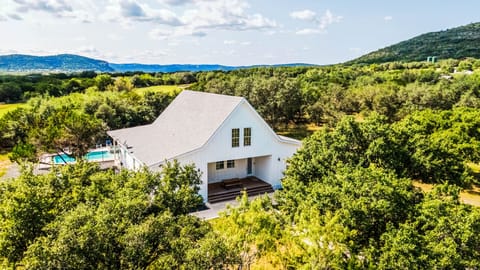 Front yard entrance view