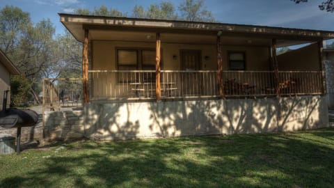 Front exterior view of cabin