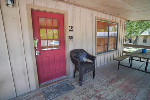 Porch view with seating