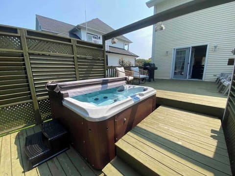 Hot tub is now gated for safety.