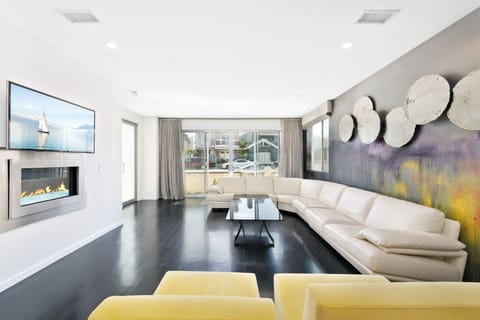 Spacious and open living room