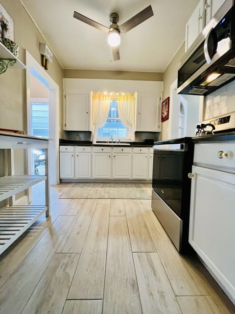 Kitchen - Ceramic tile