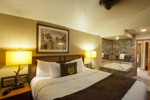 Master Bedroom with jacuzzi tub