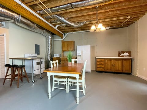 Need more room to prepare dinner? The basement has you covered!