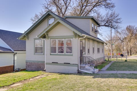 Omaha Vacation Rental | 2BR | 1BA | 1,200 Sq Ft | Stairs Required