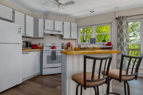 Main appliances available and more!