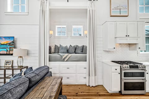 2nd Floor Living Area with Twin Bed