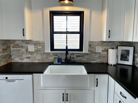 Farmhouse sink in kitchen