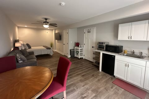 Welcome to Camp Jordan Hideaway