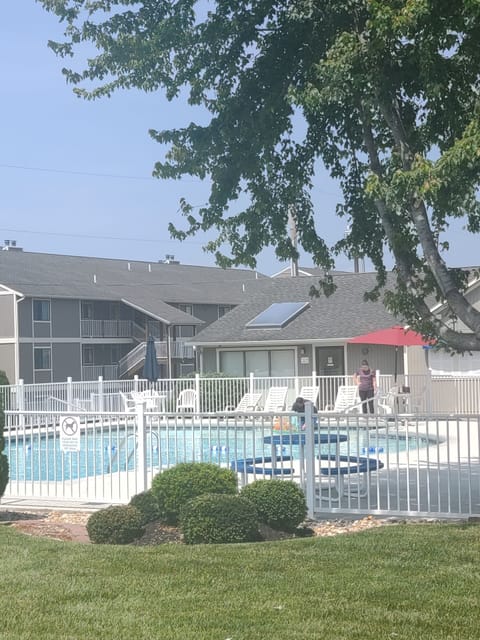 Main Pool near L3 