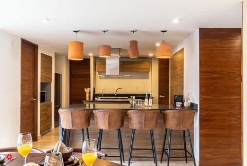 Furnishings, decor and amenities may slightly vary.
