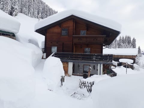 Holiday Home Exterior [winter]