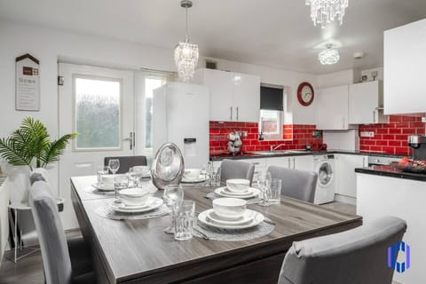 Kitchen/diner. Fully equipped with cooking equipment perfect for families. Appliances such as washer, fridge freezer, microwave,  oven are free and available for your use. - Pool table available for relaxation