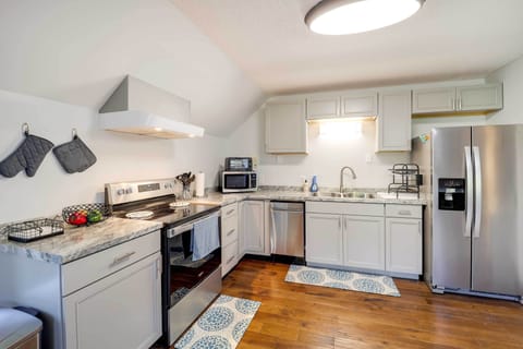 Kitchen | Cooking Basics | Crockpot | Microwave | Toaster Oven | Spices