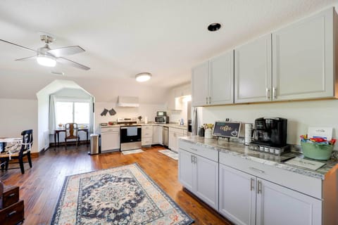 Coffee Bar | Coffee Maker