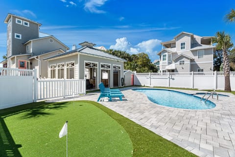 Crystal View Pool