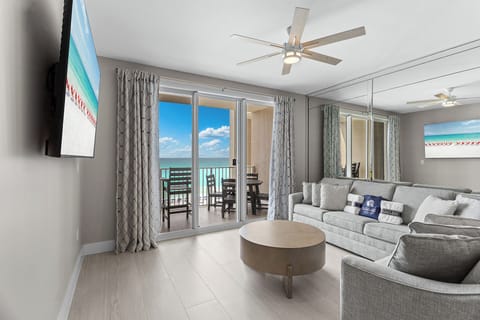 Majestic Sun 505A Living Room