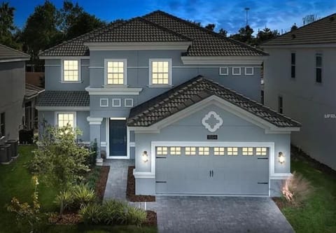 Home External View with lighting
