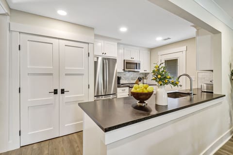 672 Queens Grant | Kitchen - 672 Queens Grant | Kitchen