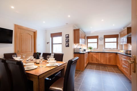 Bennachie kitchen