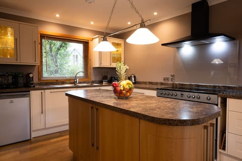 Black Grouse Lodge kitchen and island