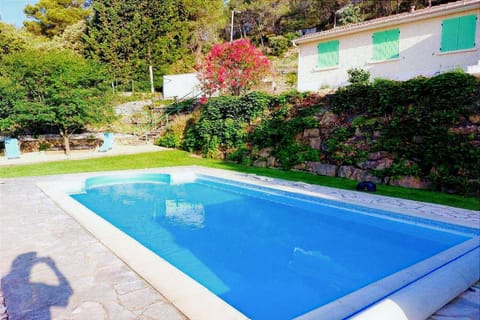 Holiday Home Swimming Pool