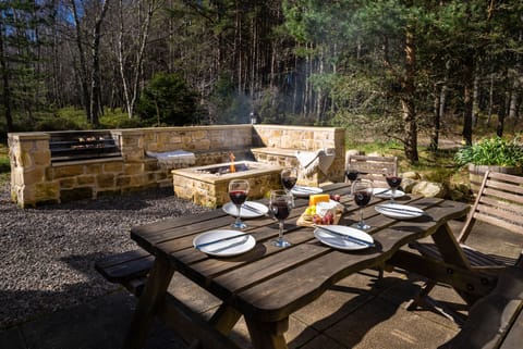 Glenfeshie House Garden and fire pit