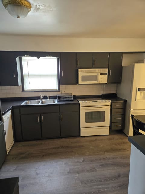 Open and spacious Kitchen. Microwave and oven are convection. Handy dishwasher!