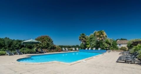 Le Roudier, pool view