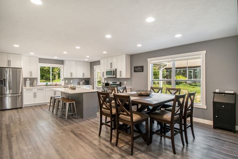 Open concept kitchen and eating area